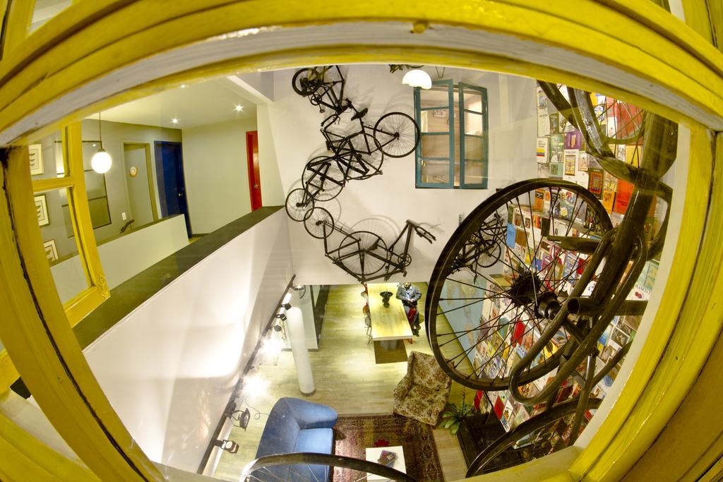 12:12 Hostels Bogota Exterior photo
